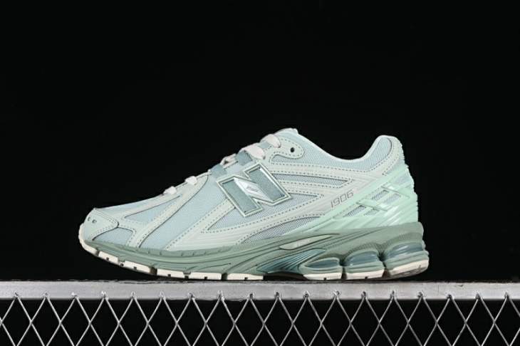 Picture of New Balance 1906 _SKUfw18028673468386483fw